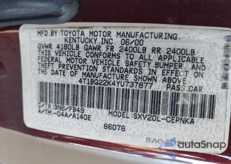 2000 Toyota Camry Le z USA, uszkodzony, nr VIN 4T1BG22K4YU737877